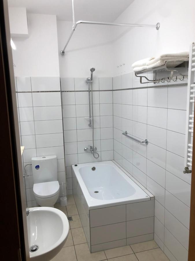 Apartamenty Jn Poznan Rzeczna 4 エクステリア 写真